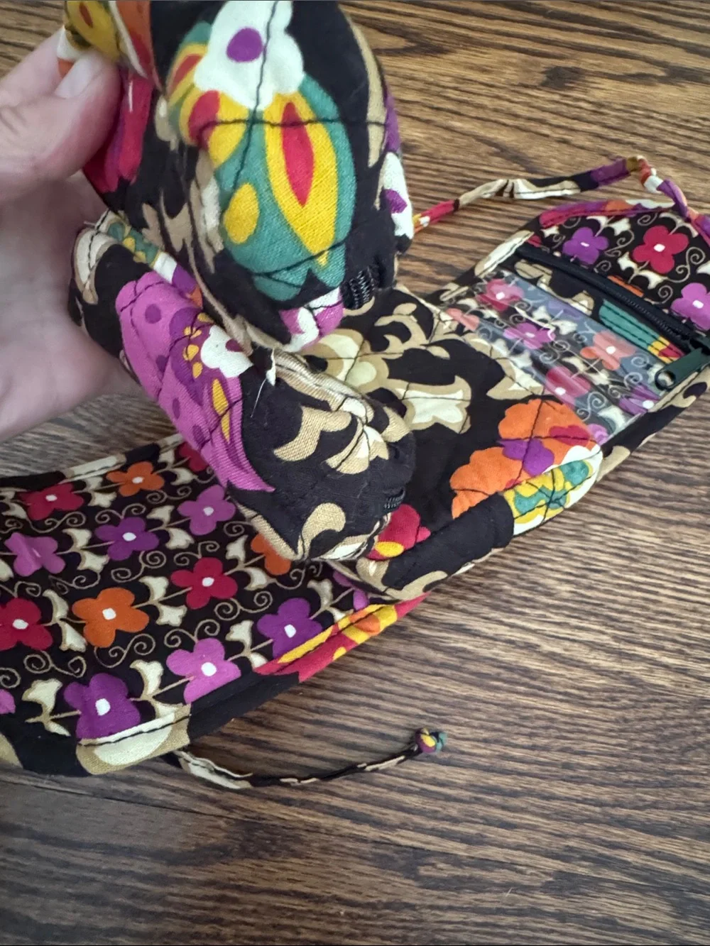 Vera Bradley Suzani pattern quilted rollable stacked zipper pockets tie top bag